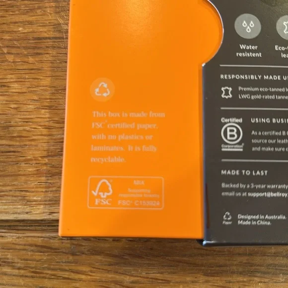 Bellroy Apple Watch strap 41mm/38mm. New in box. Leather - Picture 7 of 9